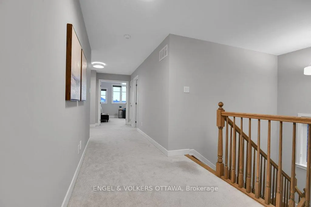 Photo 20 of 134 Winterhaven Drive, Ottawa, Mer Bleue/Bradley Estates/Anderson Park — HOMEH