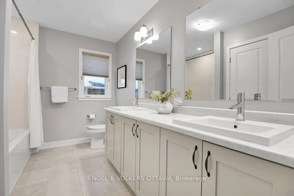 Photo 29 of 134 Winterhaven Drive, Ottawa, Mer Bleue/Bradley Estates/Anderson Park — HOMEH