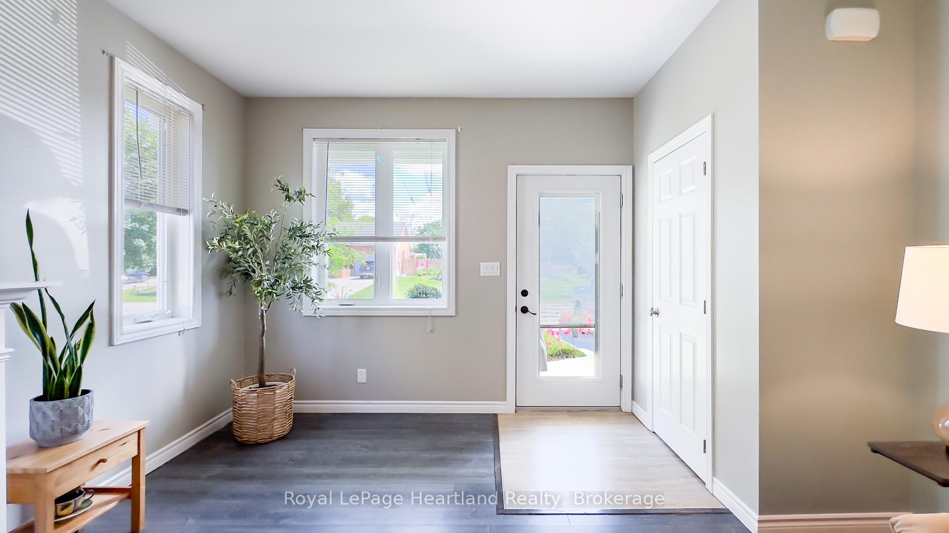 Photo 5 of 59 Louisa Street, Huron East, Seaforth — HOMEH