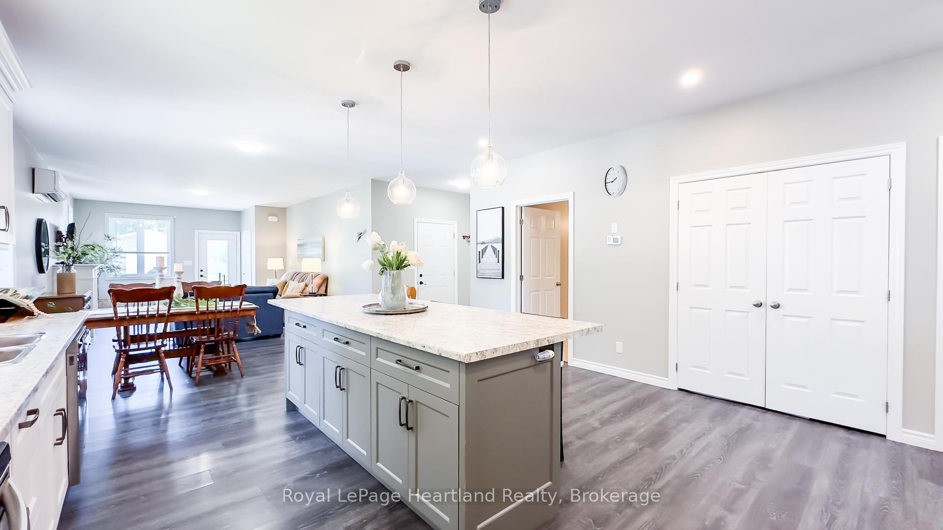 Photo 24 of 59 Louisa Street, Huron East, Seaforth — HOMEH