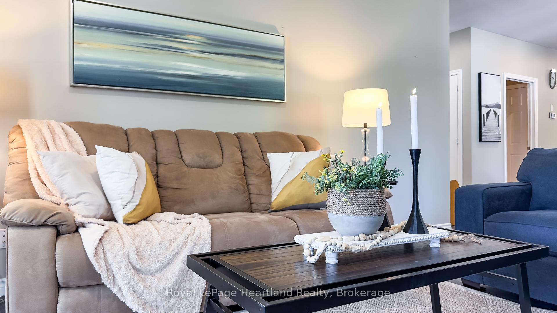 Photo 40 of 59 Louisa Street, Huron East, Seaforth — HOMEH