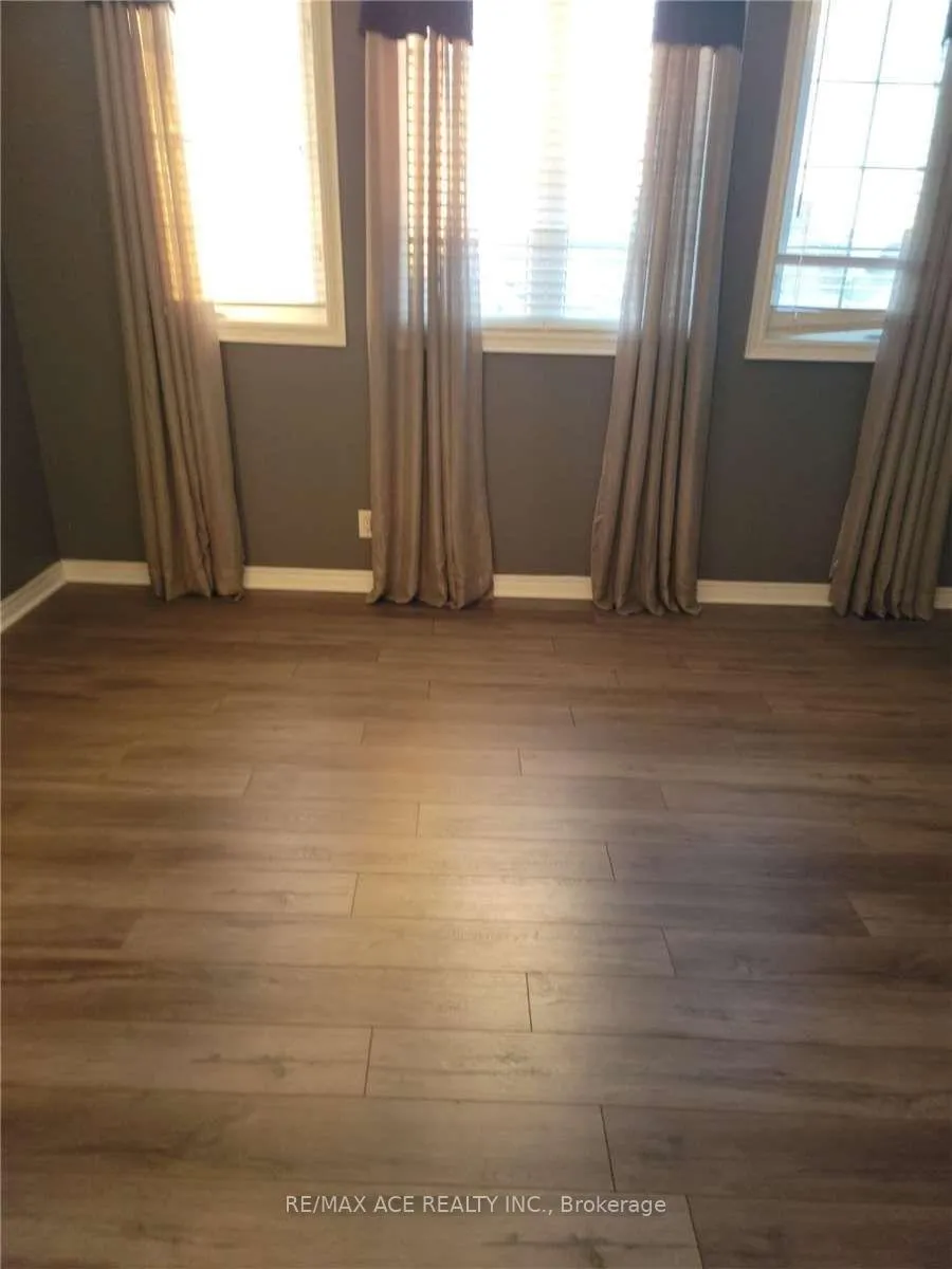 Photo 7 of 47 Silver Maple Road, Thorold, Confederation Heights — HOMEH