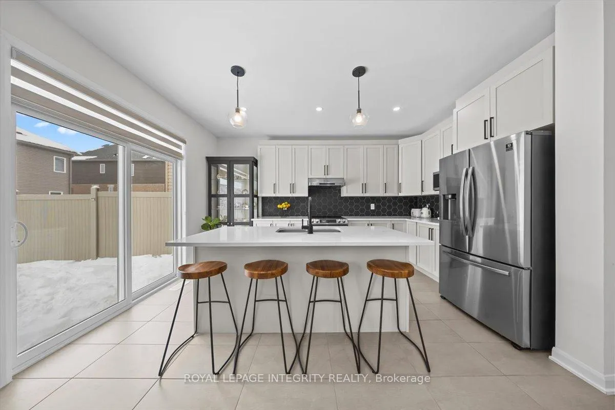 Photo 14 of 772 Cappamore Drive, Ottawa, Barrhaven - Half Moon Bay — HOMEH
