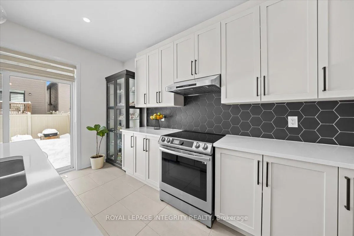 Photo 19 of 772 Cappamore Drive, Ottawa, Barrhaven - Half Moon Bay — HOMEH