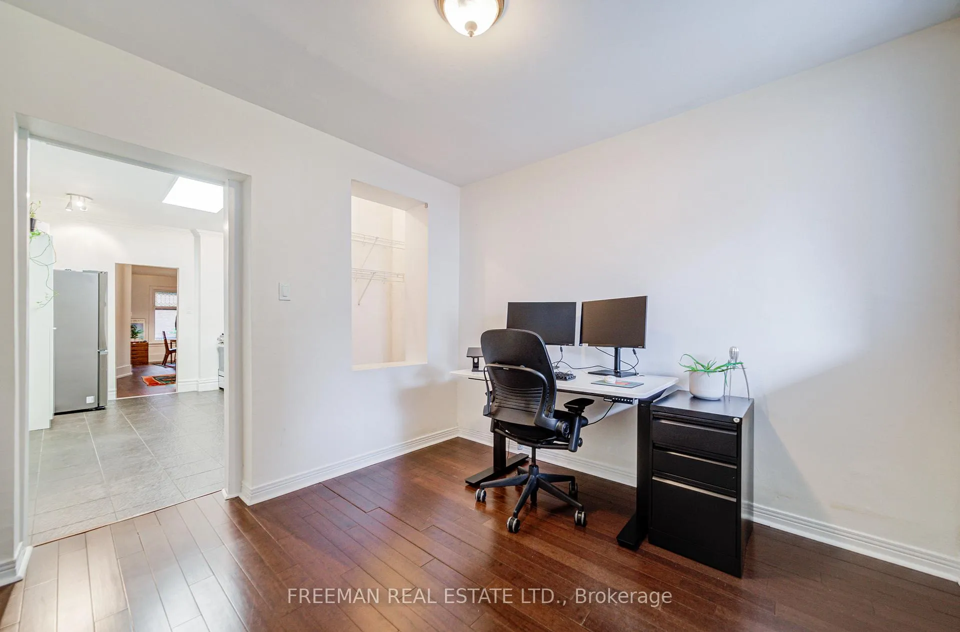 Photo 12 of Unit Main/Lower, 757 Manning Avenue, Toronto, The Annex — HOMEH