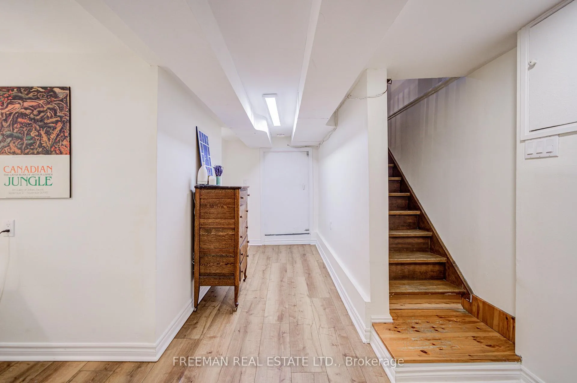Photo 14 of Unit Main/Lower, 757 Manning Avenue, Toronto, The Annex — HOMEH