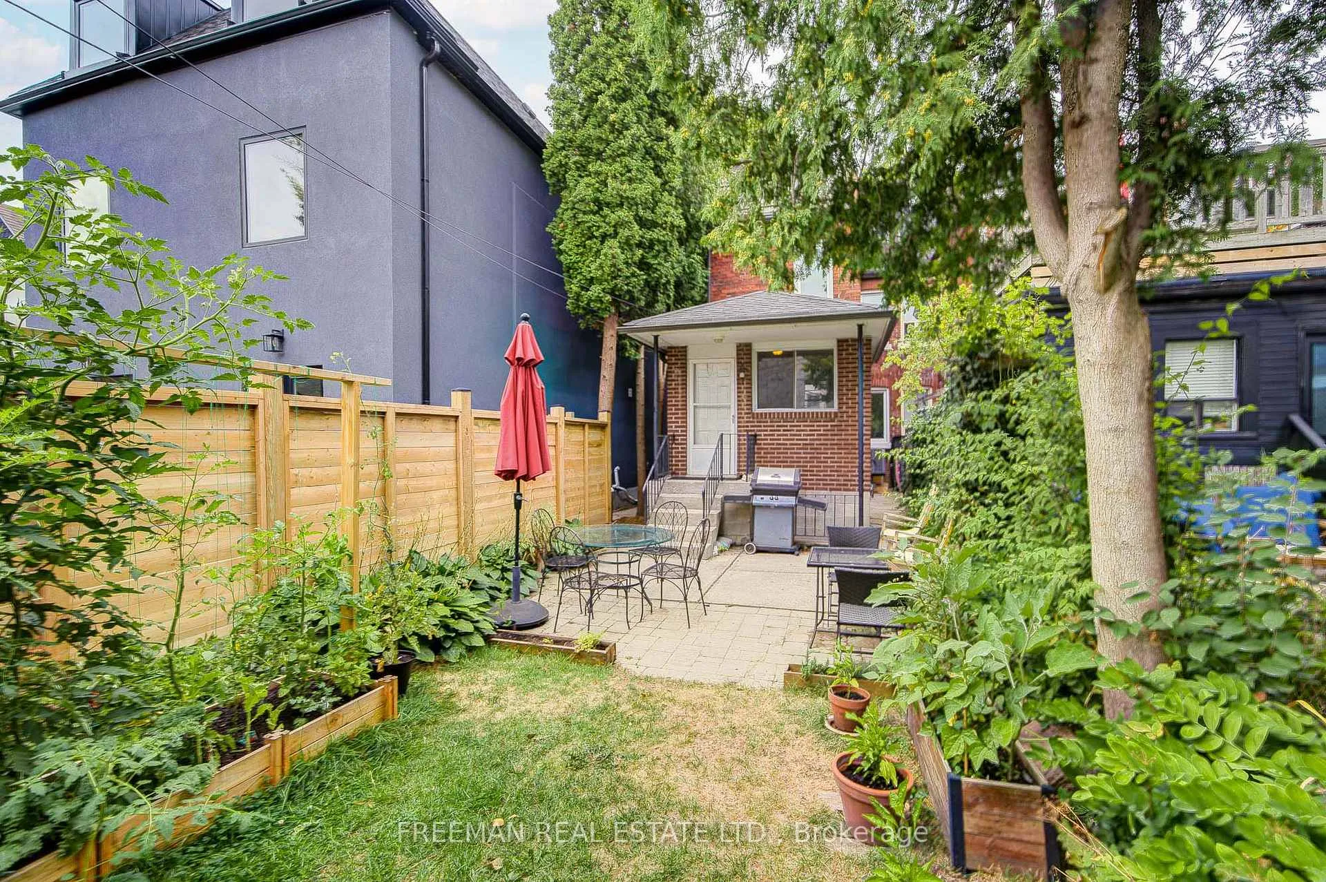 Photo 20 of Unit Main/Lower, 757 Manning Avenue, Toronto, The Annex — HOMEH