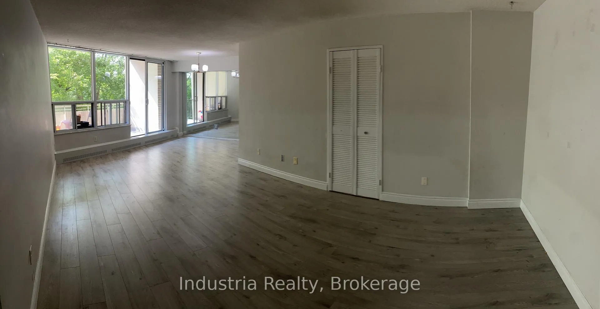 Photo 3 of Unit R2-2, 60 Pavane Link Way, Toronto, Flemingdon Park — HOMEH