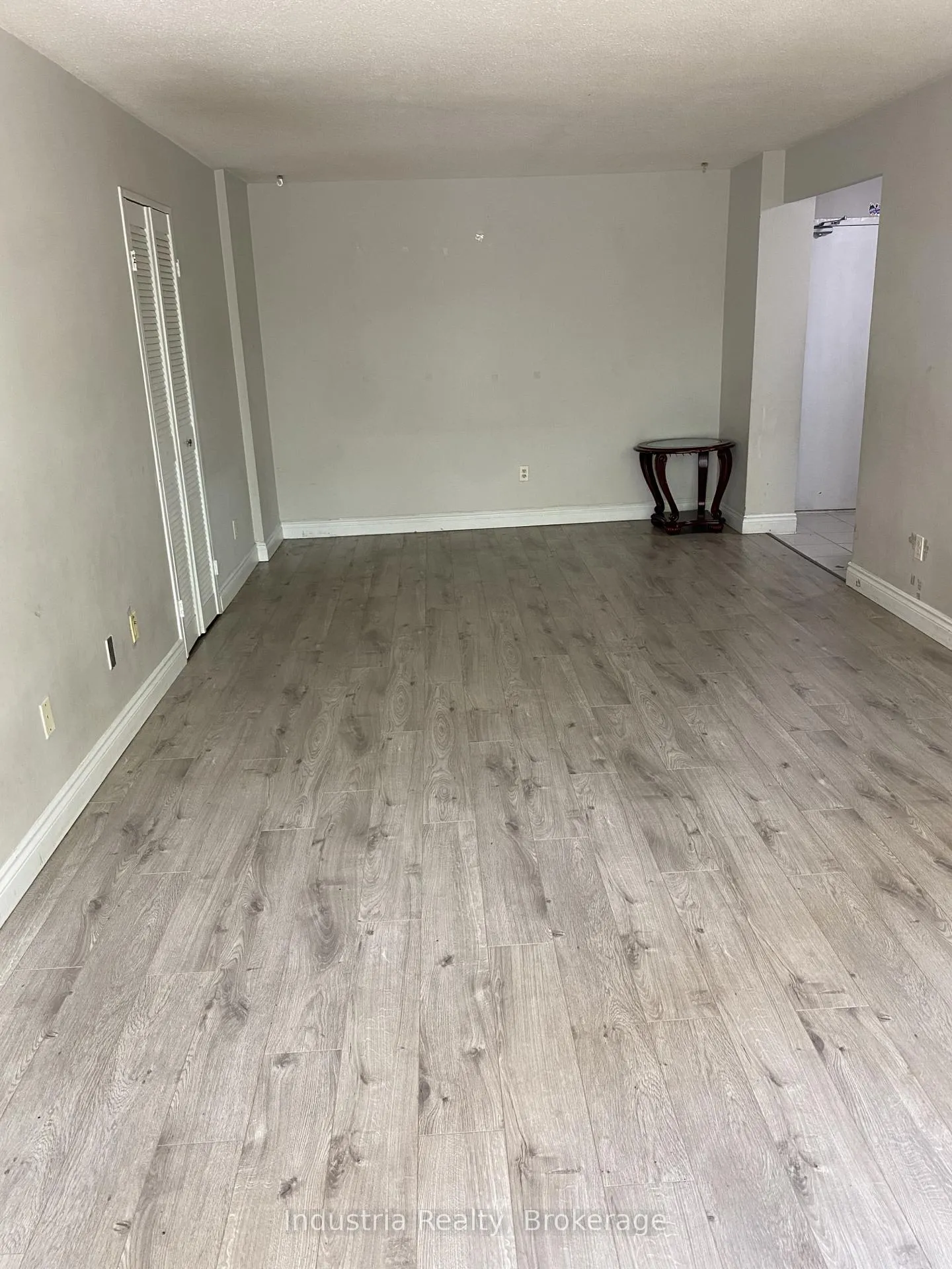 Photo 5 of Unit R2-2, 60 Pavane Link Way, Toronto, Flemingdon Park — HOMEH