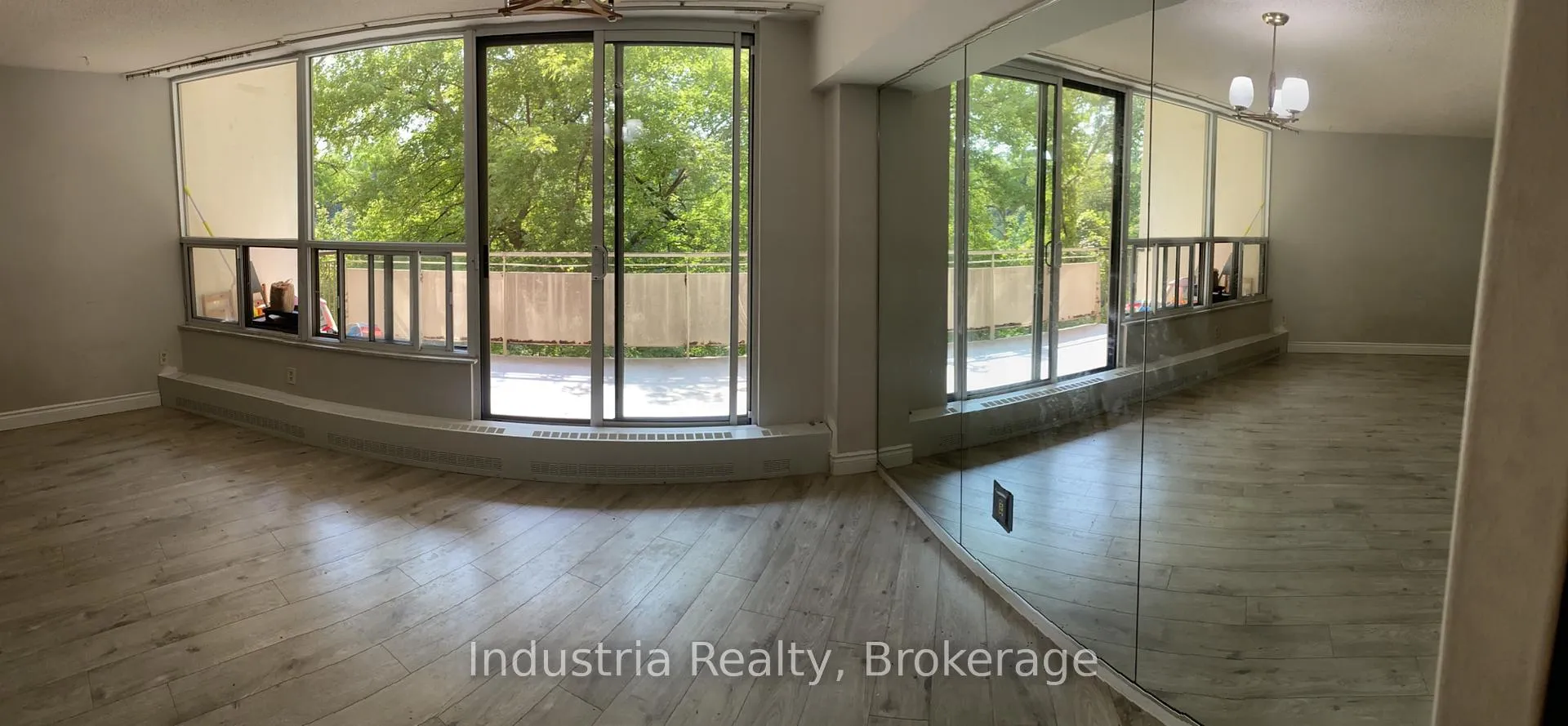 Photo 7 of Unit R2-2, 60 Pavane Link Way, Toronto, Flemingdon Park — HOMEH
