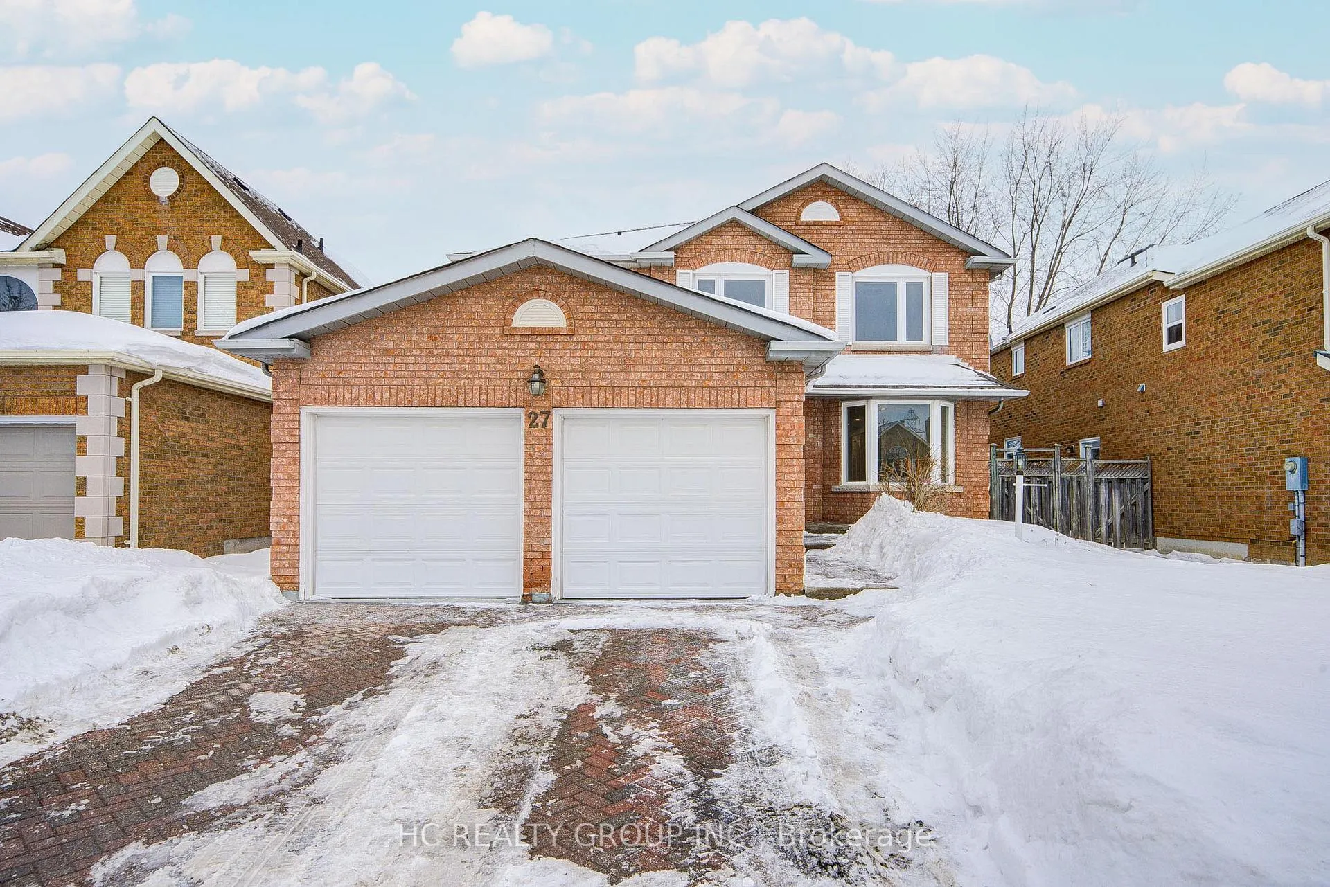 Photo 1 of 27 Corby Road, Markham, Unionville — HOMEH