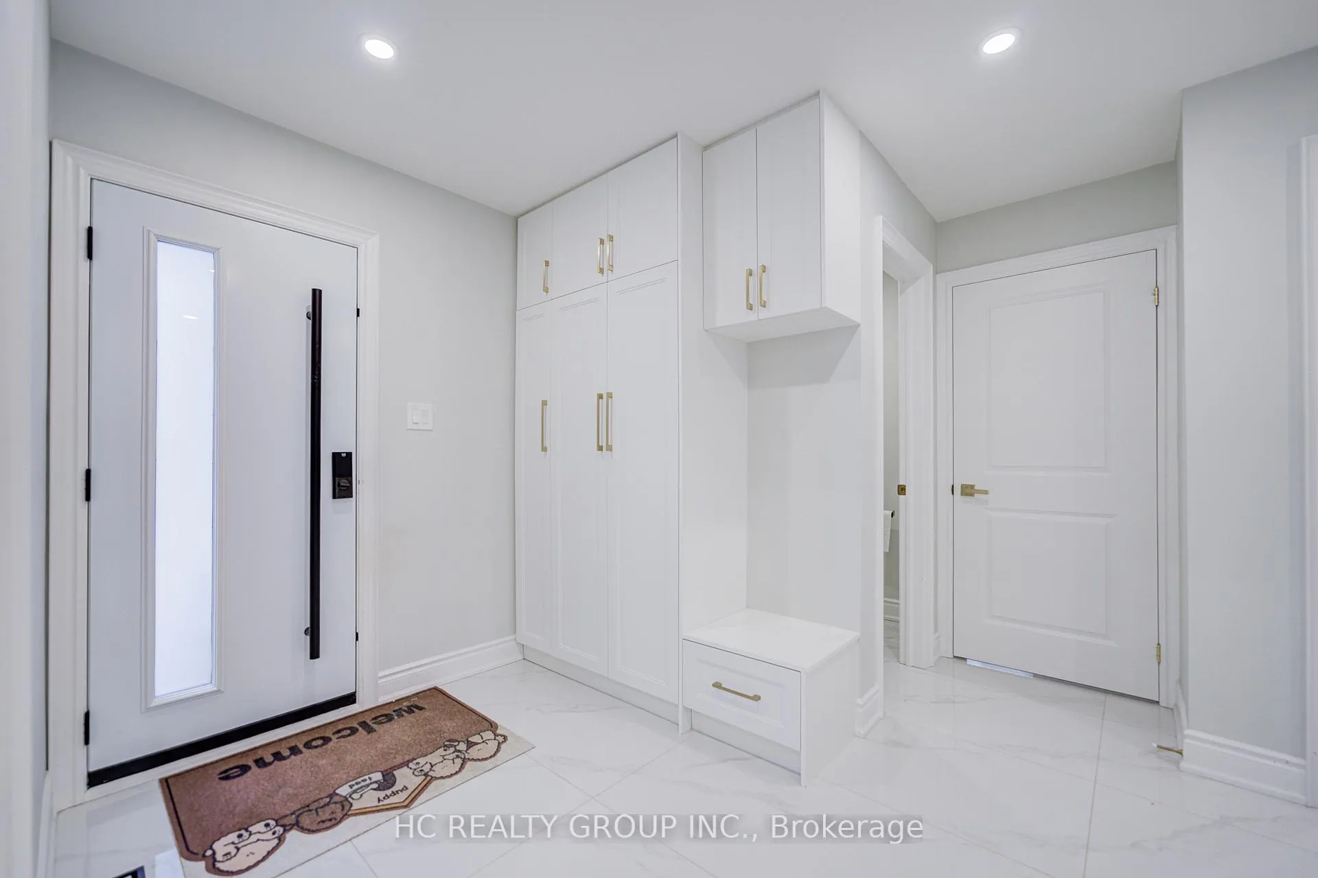 Photo 3 of 27 Corby Road, Markham, Unionville — HOMEH
