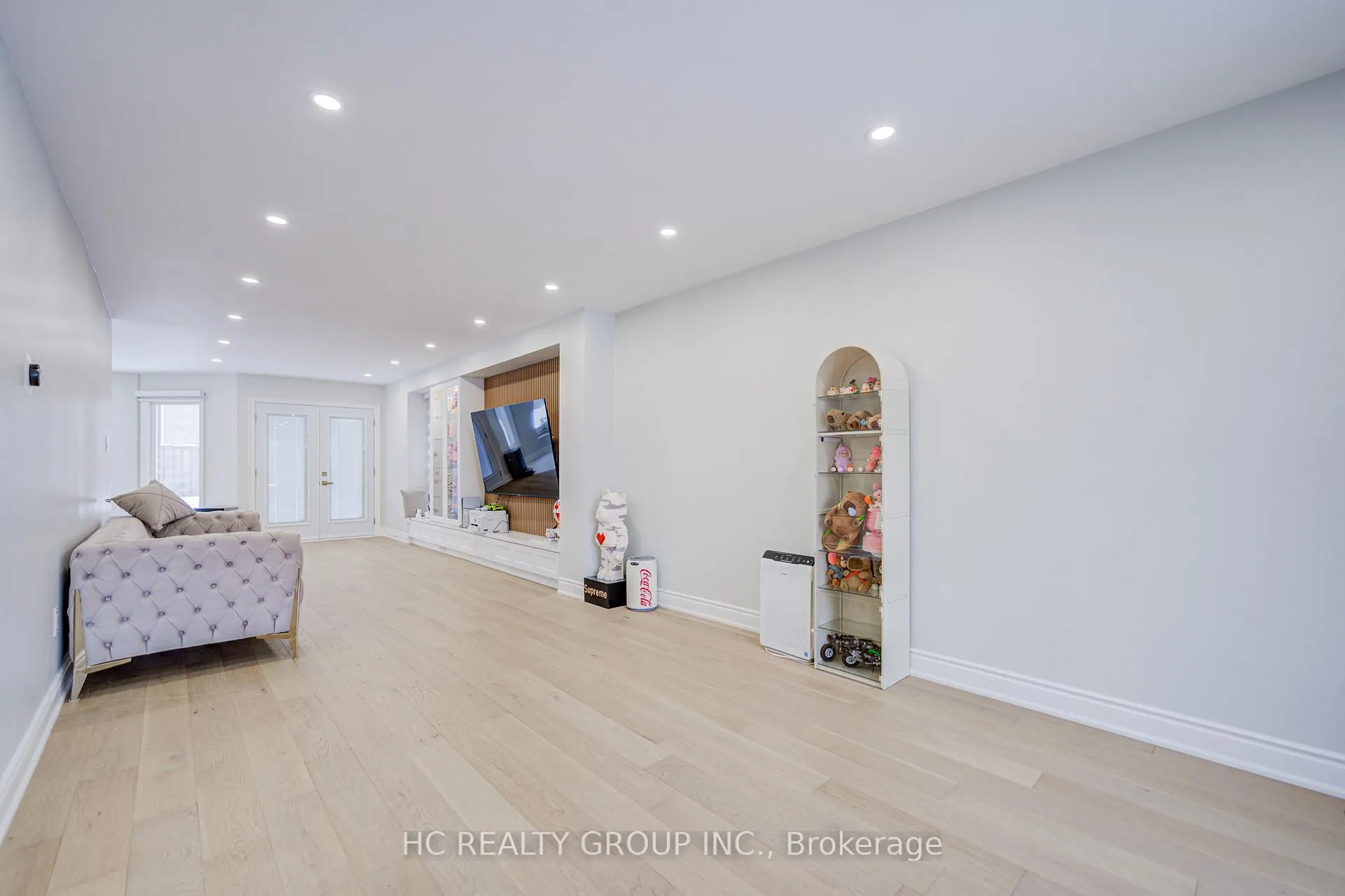 Photo 7 of 27 Corby Road, Markham, Unionville — HOMEH