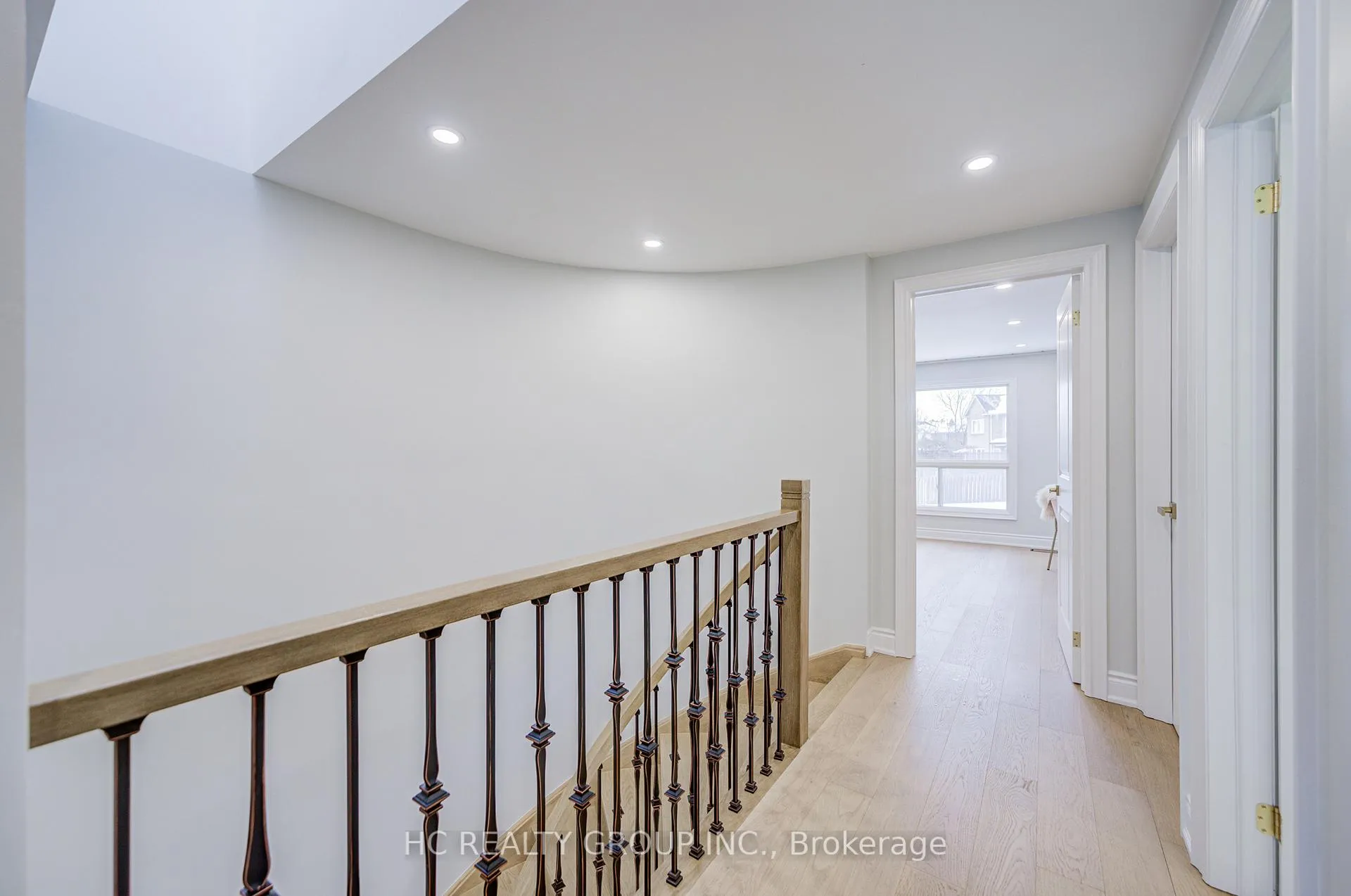 Photo 14 of 27 Corby Road, Markham, Unionville — HOMEH