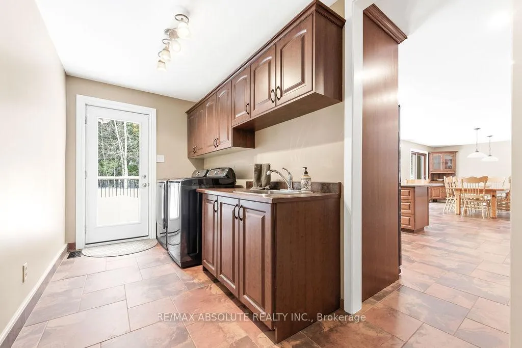 Photo 14 of 206 Deerwood Drive, Ottawa, Fitzroy Ward (South West) — HOMEH