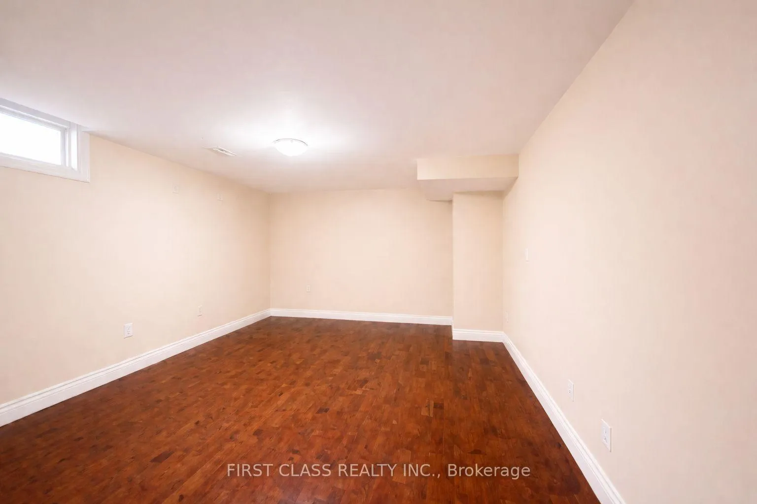 Photo 6 of Unit Bsmt, 27 Glenbury Drive, Vaughan, Brownridge — HOMEH
