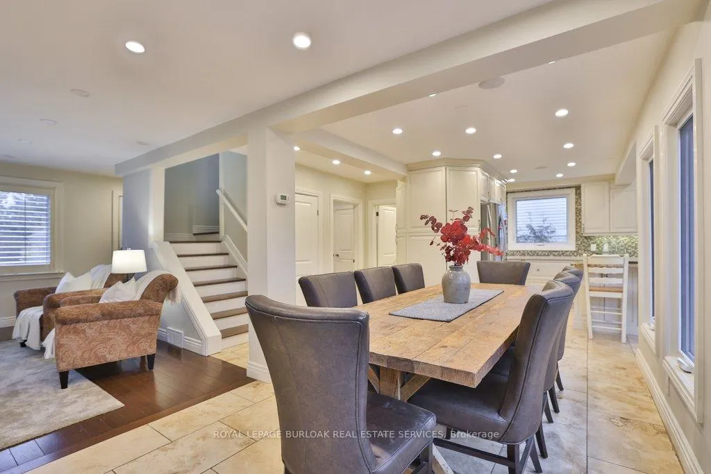 Photo 9 of 282 Pine Cove Road, Burlington, Roseland — HOMEH