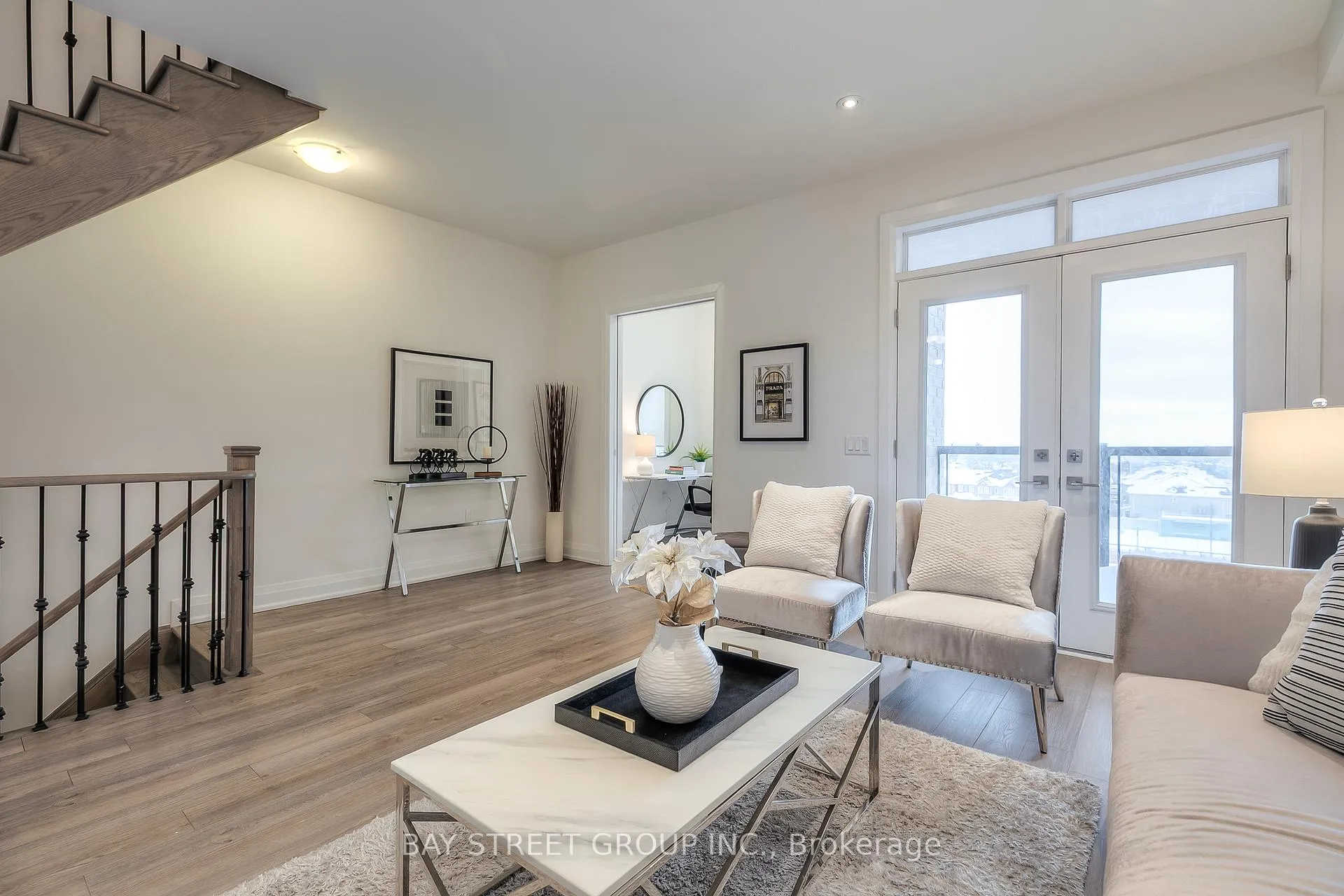 Photo 14 of 70 Salterton Circle, Vaughan, Rural Vaughan — HOMEH