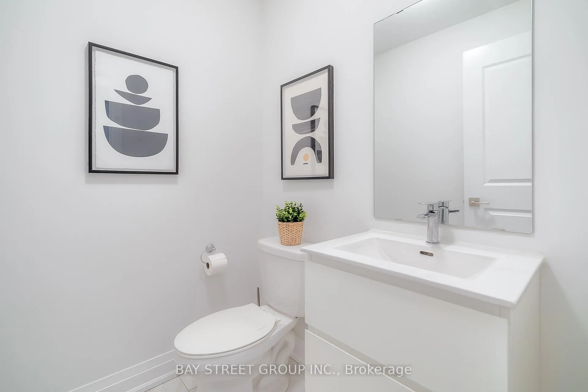 Photo 23 of 70 Salterton Circle, Vaughan, Rural Vaughan — HOMEH