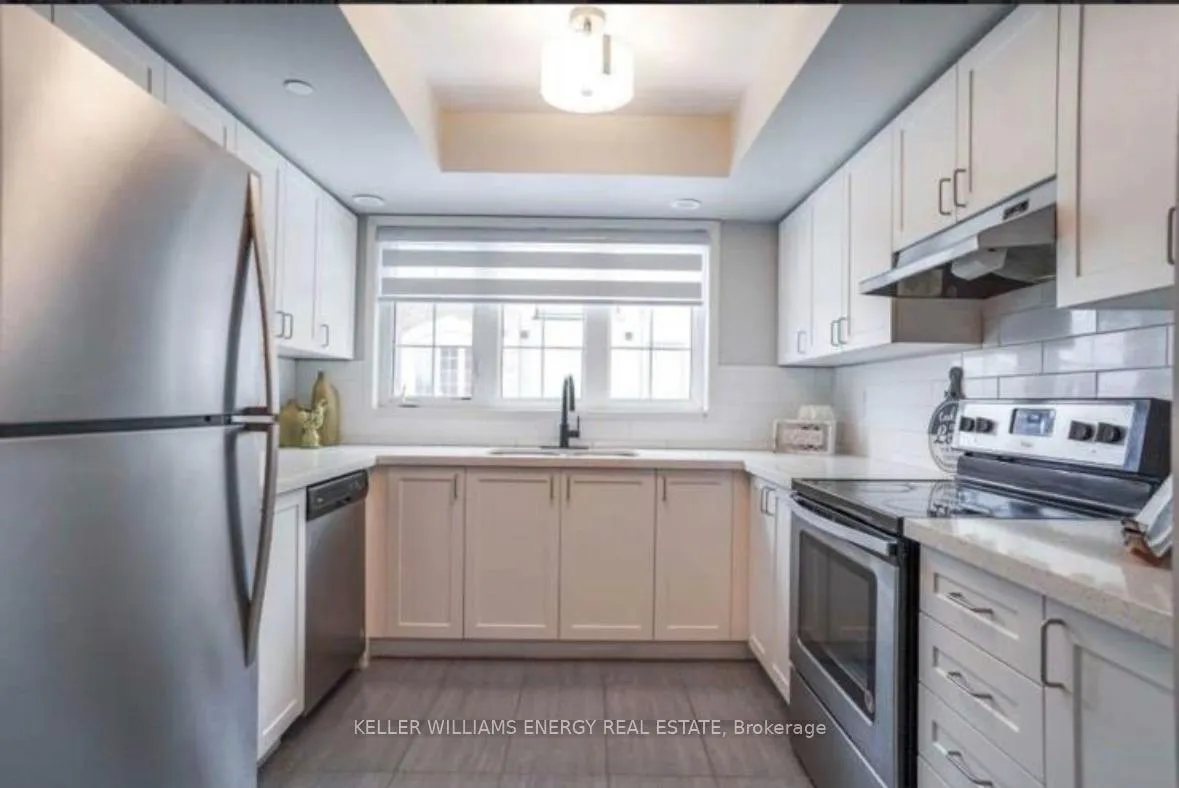 Photo 9 of Unit 145, 2570 Bromus Path E, Oshawa, Windfields — HOMEH