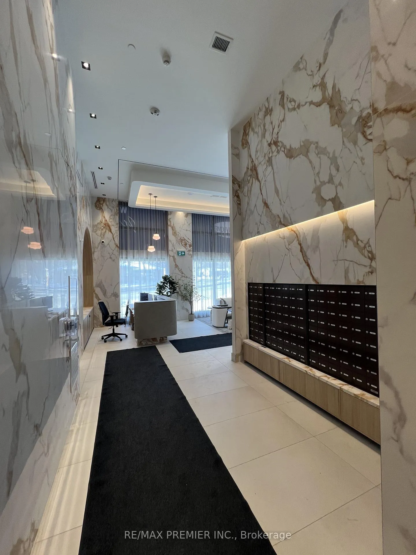 Photo 3 of Unit 509, 2088 James Street, Burlington, Brant — HOMEH