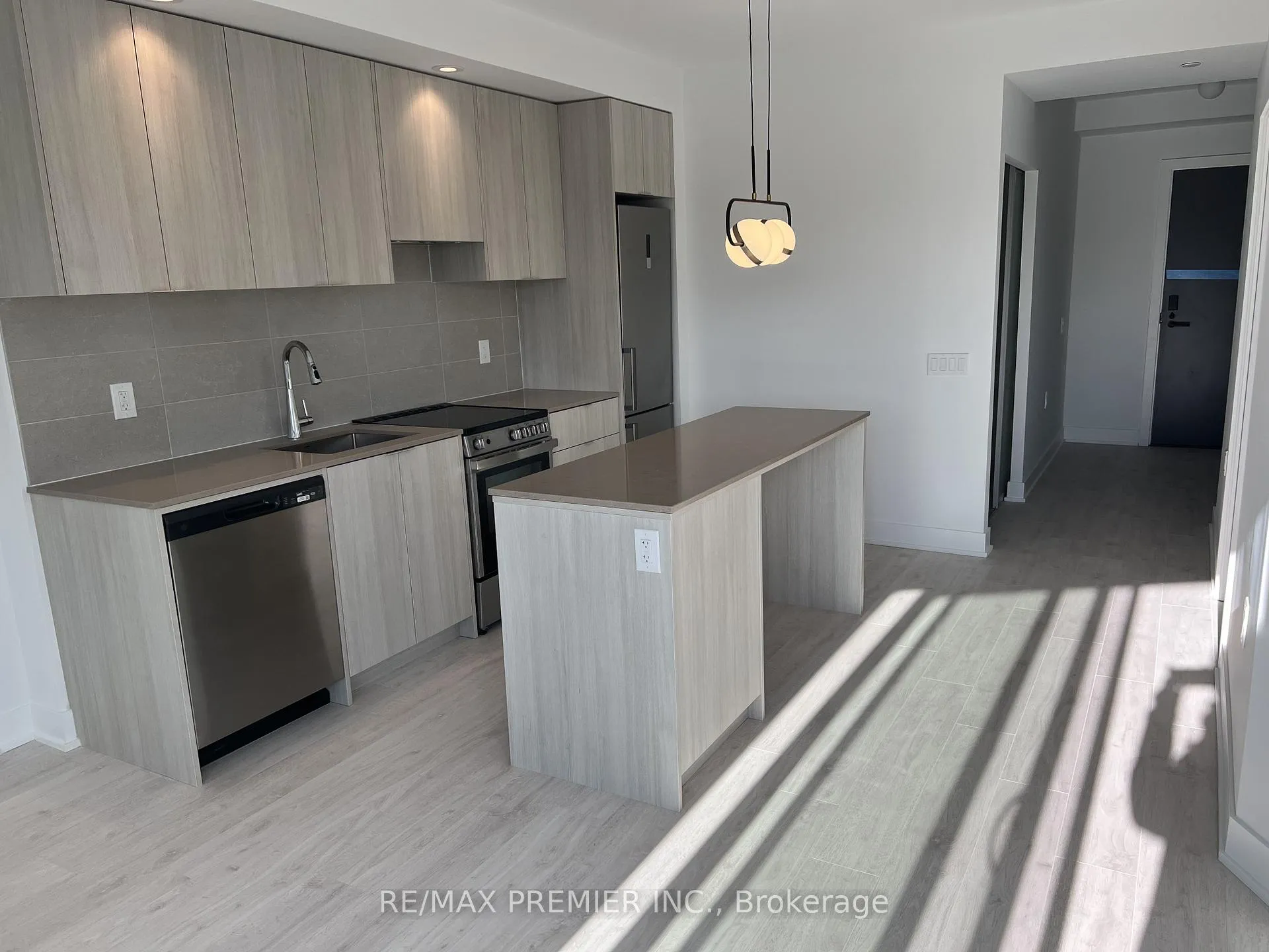 Photo 12 of Unit 509, 2088 James Street, Burlington, Brant — HOMEH