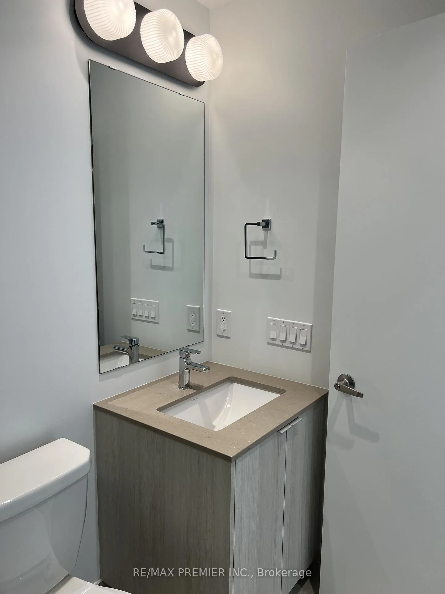 Photo 16 of Unit 509, 2088 James Street, Burlington, Brant — HOMEH