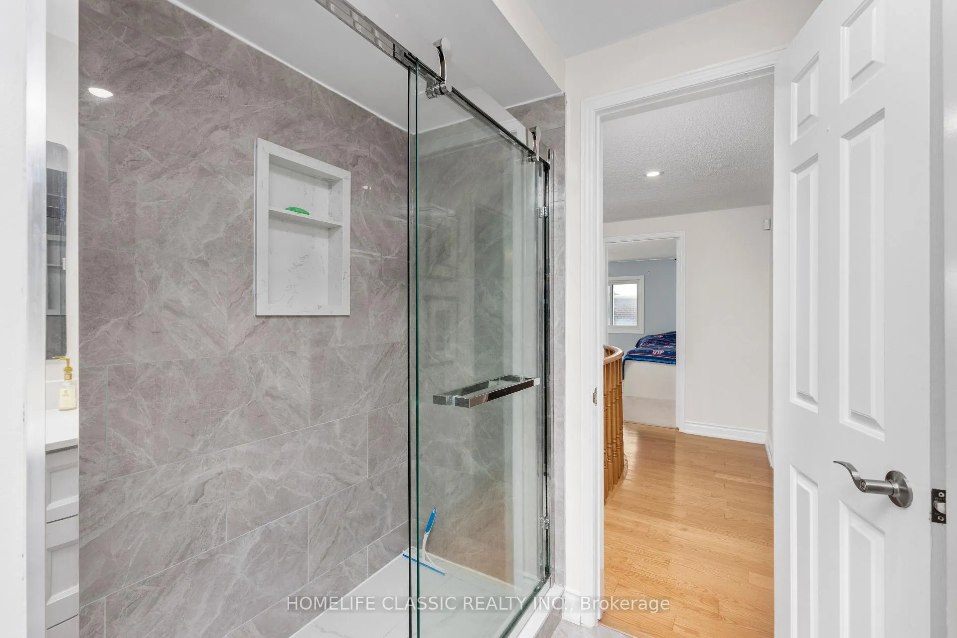 Photo 26 of 521 Sundown Crescent, Pickering, Woodlands — HOMEH