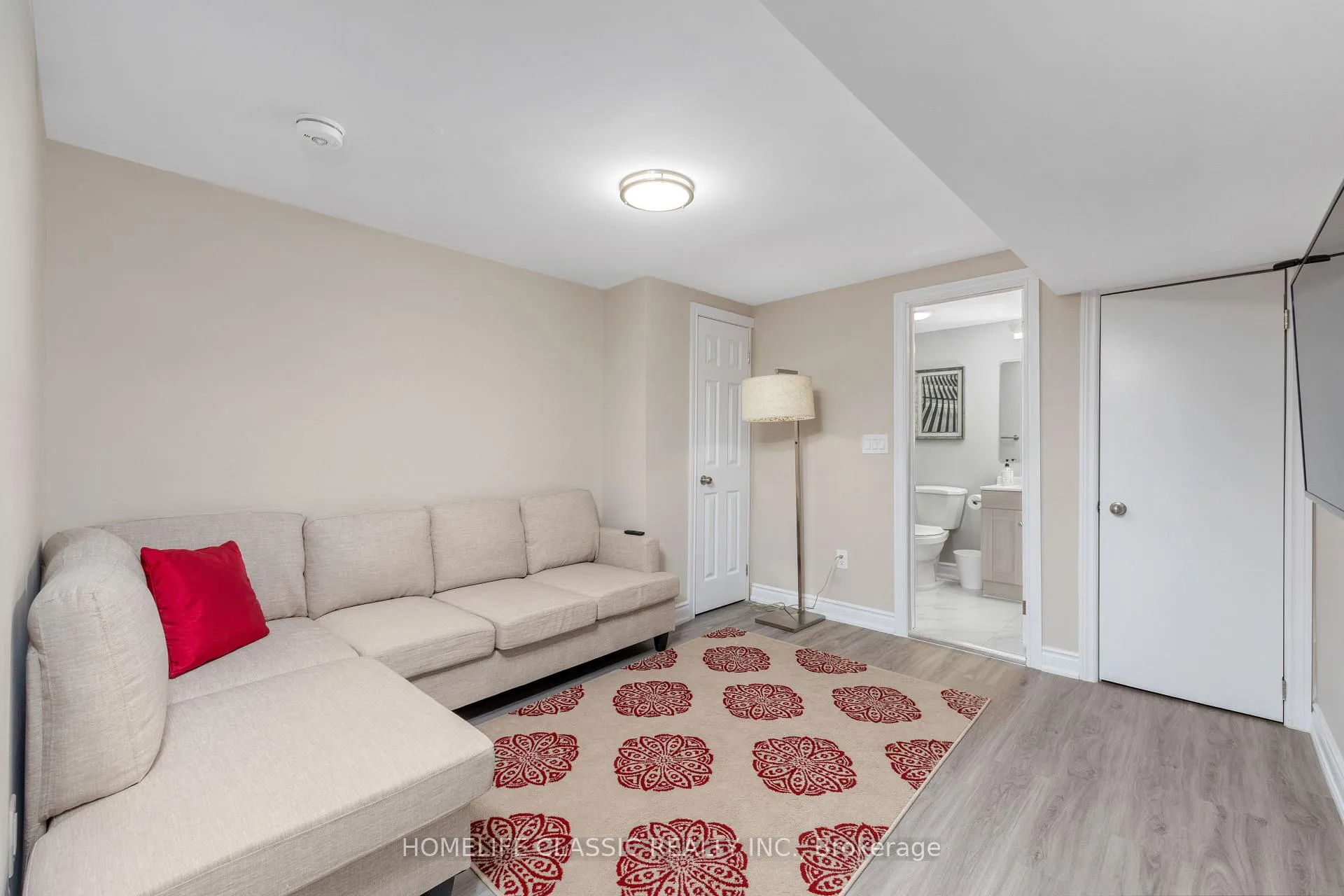 Photo 29 of 521 Sundown Crescent, Pickering, Woodlands — HOMEH