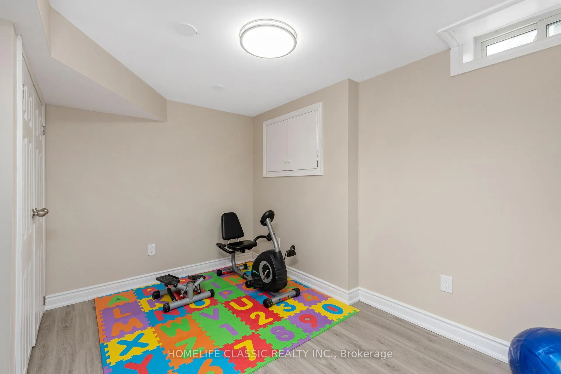Photo 31 of 521 Sundown Crescent, Pickering, Woodlands — HOMEH