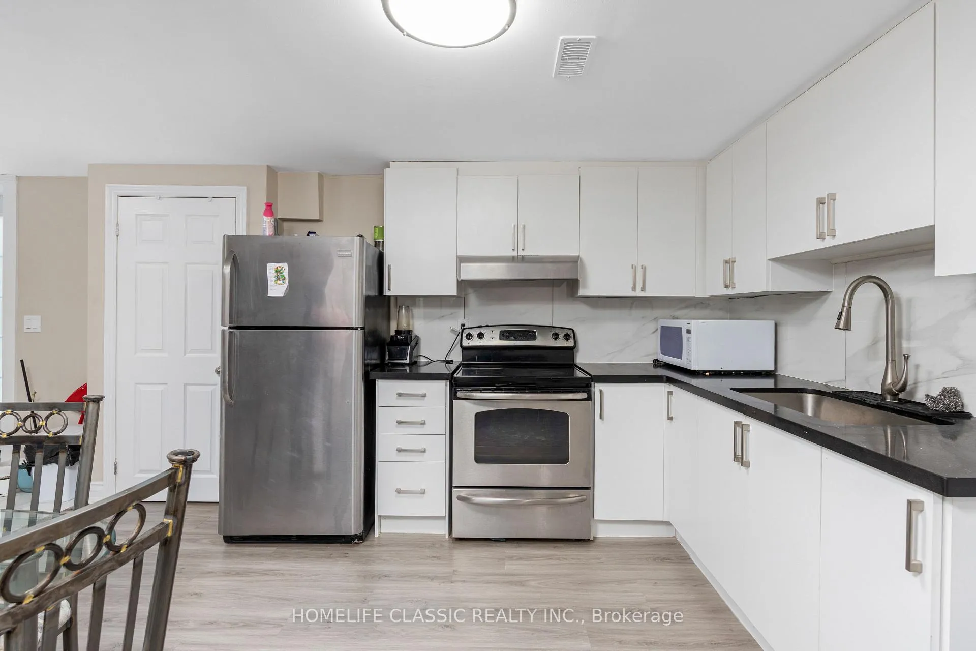 Photo 33 of 521 Sundown Crescent, Pickering, Woodlands — HOMEH