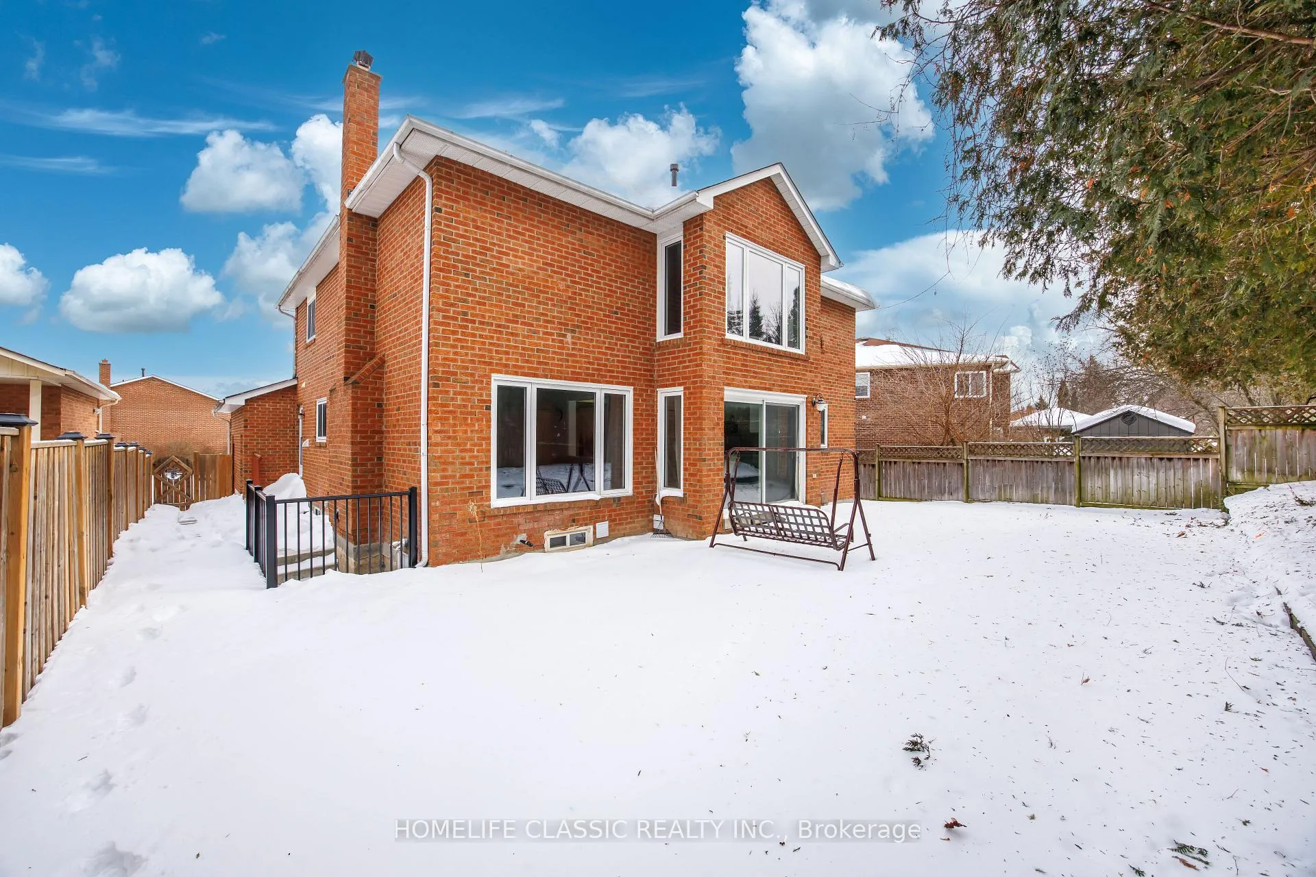 Photo 38 of 521 Sundown Crescent, Pickering, Woodlands — HOMEH
