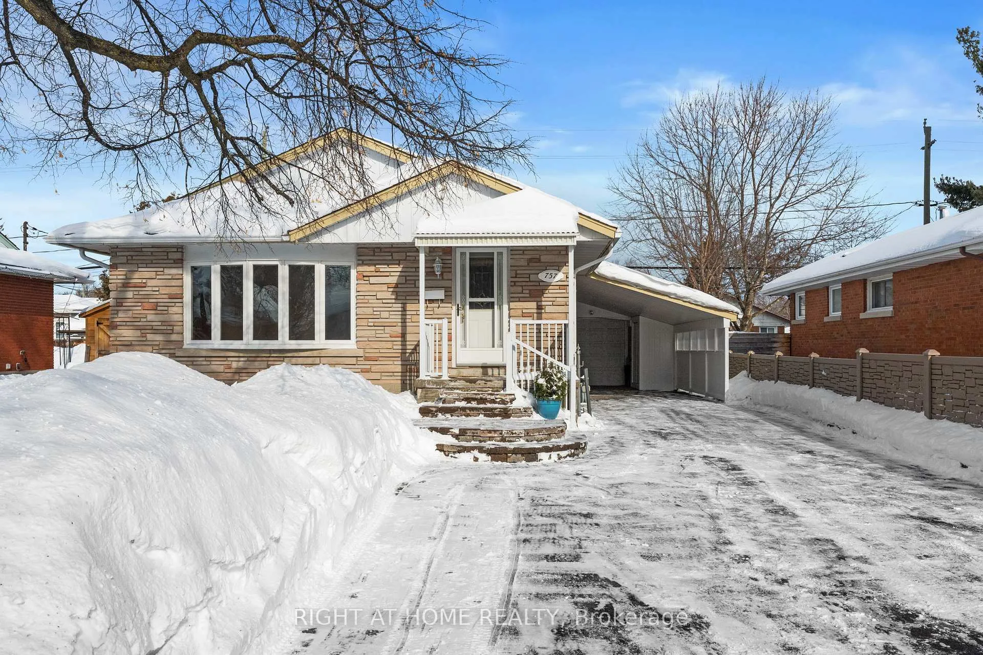 Photo 1 of 757 Dickens Avenue, Ottawa, Elmvale Acres — HOMEH