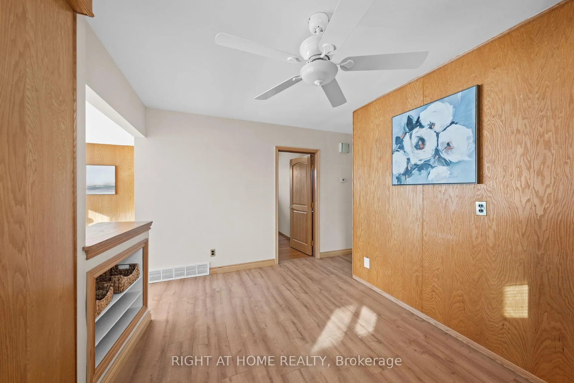 Photo 16 of 757 Dickens Avenue, Ottawa, Elmvale Acres — HOMEH