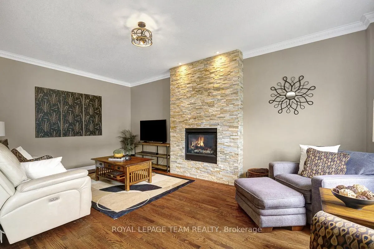 Photo 8 of 118 Oakfield Crescent, Ottawa, Barrhaven - Longfields — HOMEH