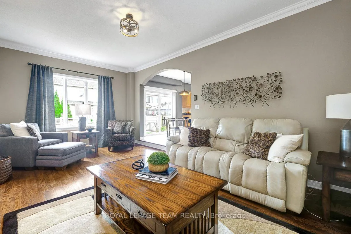 Photo 10 of 118 Oakfield Crescent, Ottawa, Barrhaven - Longfields — HOMEH
