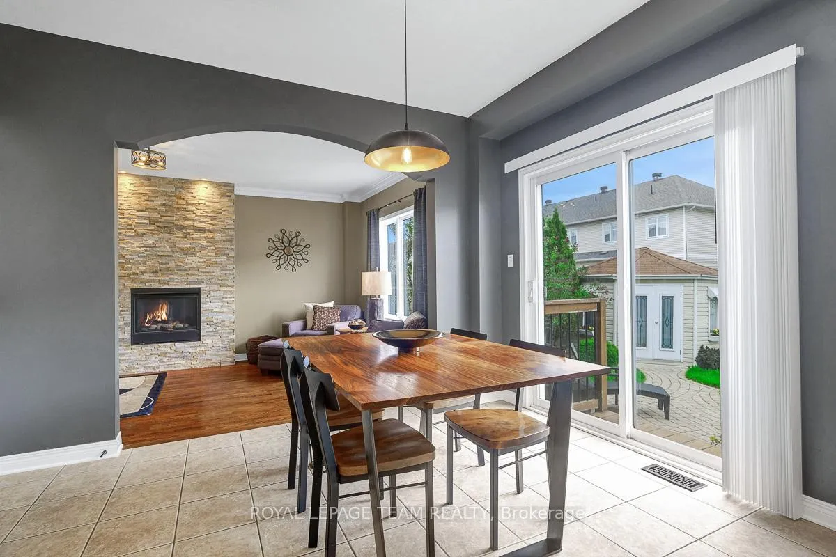 Photo 13 of 118 Oakfield Crescent, Ottawa, Barrhaven - Longfields — HOMEH