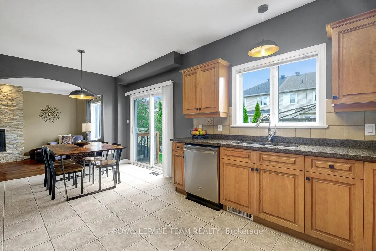 Photo 17 of 118 Oakfield Crescent, Ottawa, Barrhaven - Longfields — HOMEH