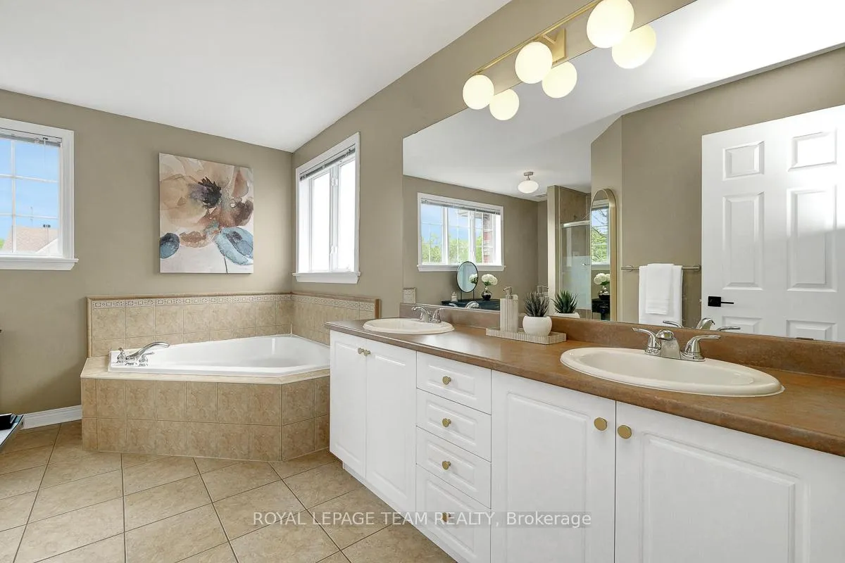 Photo 28 of 118 Oakfield Crescent, Ottawa, Barrhaven - Longfields — HOMEH
