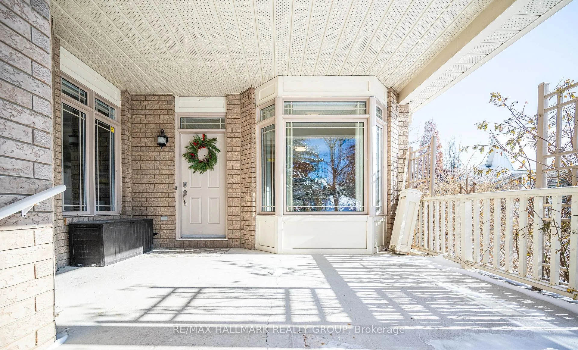 Photo 4 of 8 Waterford Way, Ottawa, Pineglen/Country Place — HOMEH