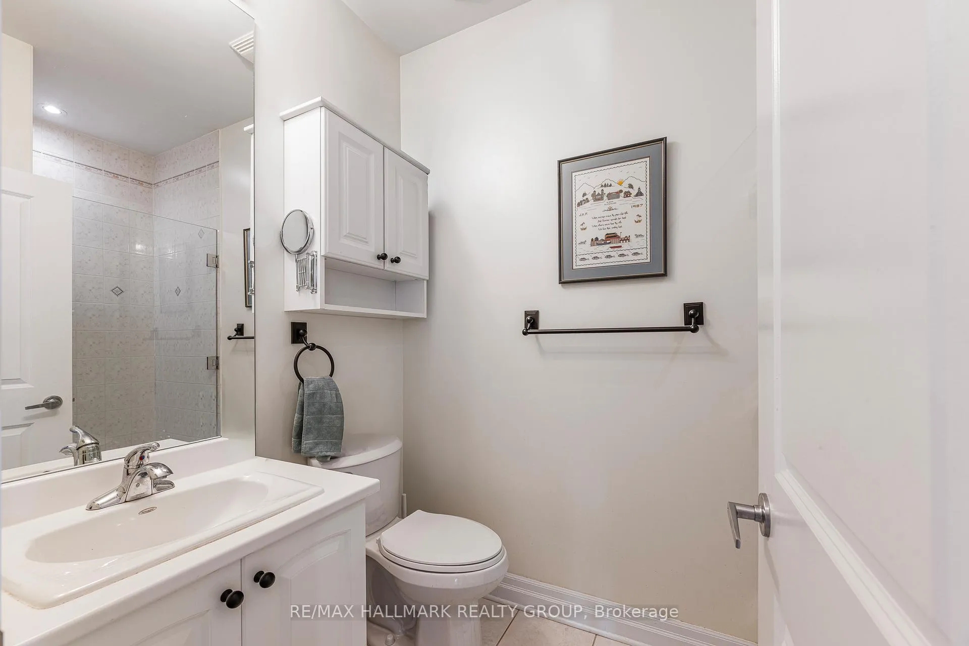 Photo 16 of 8 Waterford Way, Ottawa, Pineglen/Country Place — HOMEH