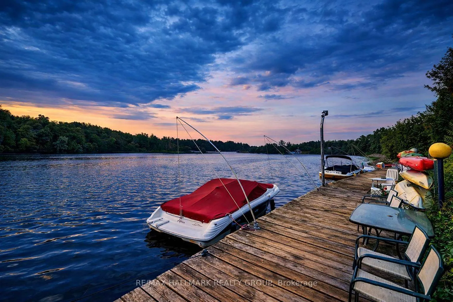 Photo 35 of 8 Waterford Way, Ottawa, Pineglen/Country Place — HOMEH