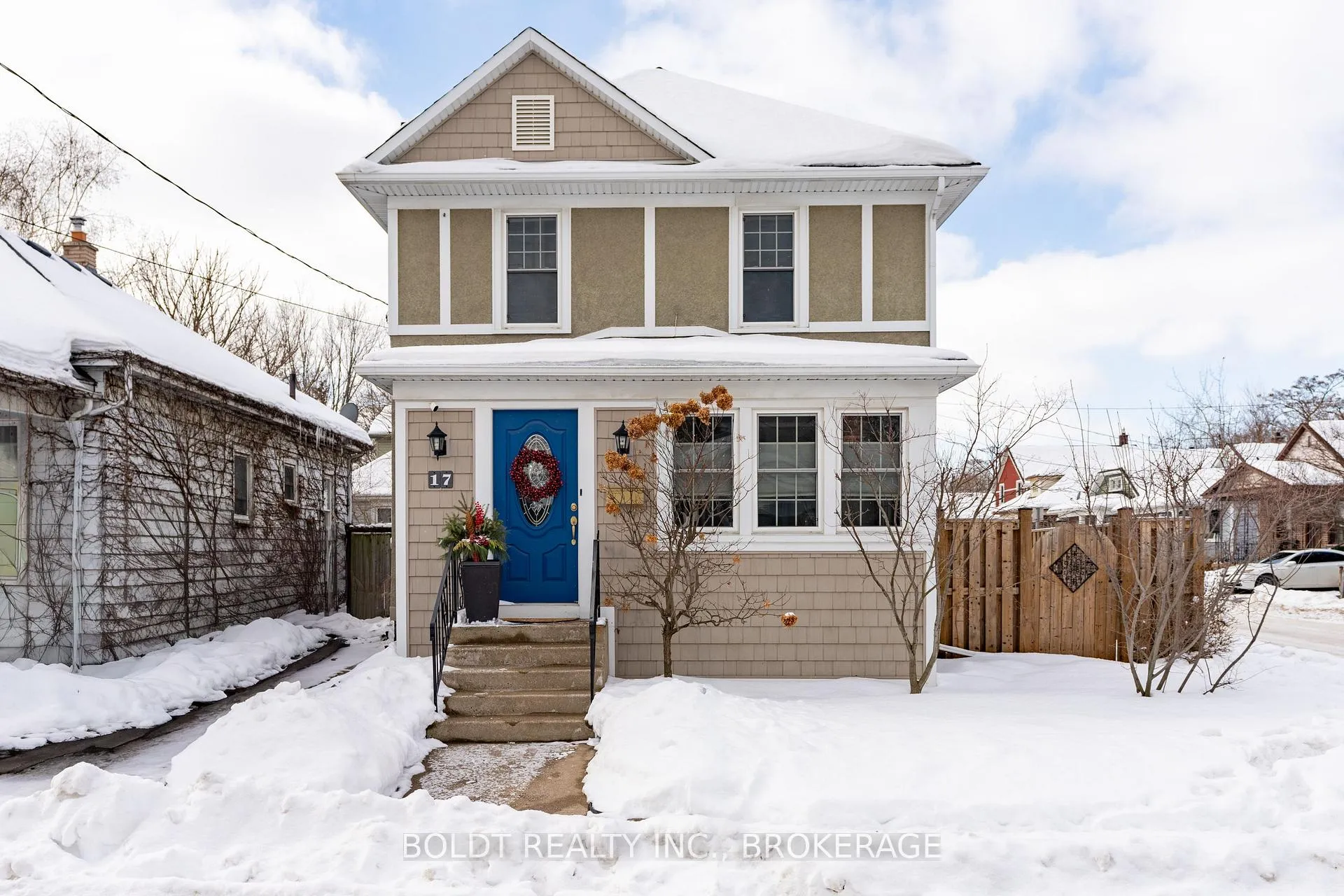 Photo 3 of 17 Taylor Avenue, St. Catharines, Downtown — HOMEH