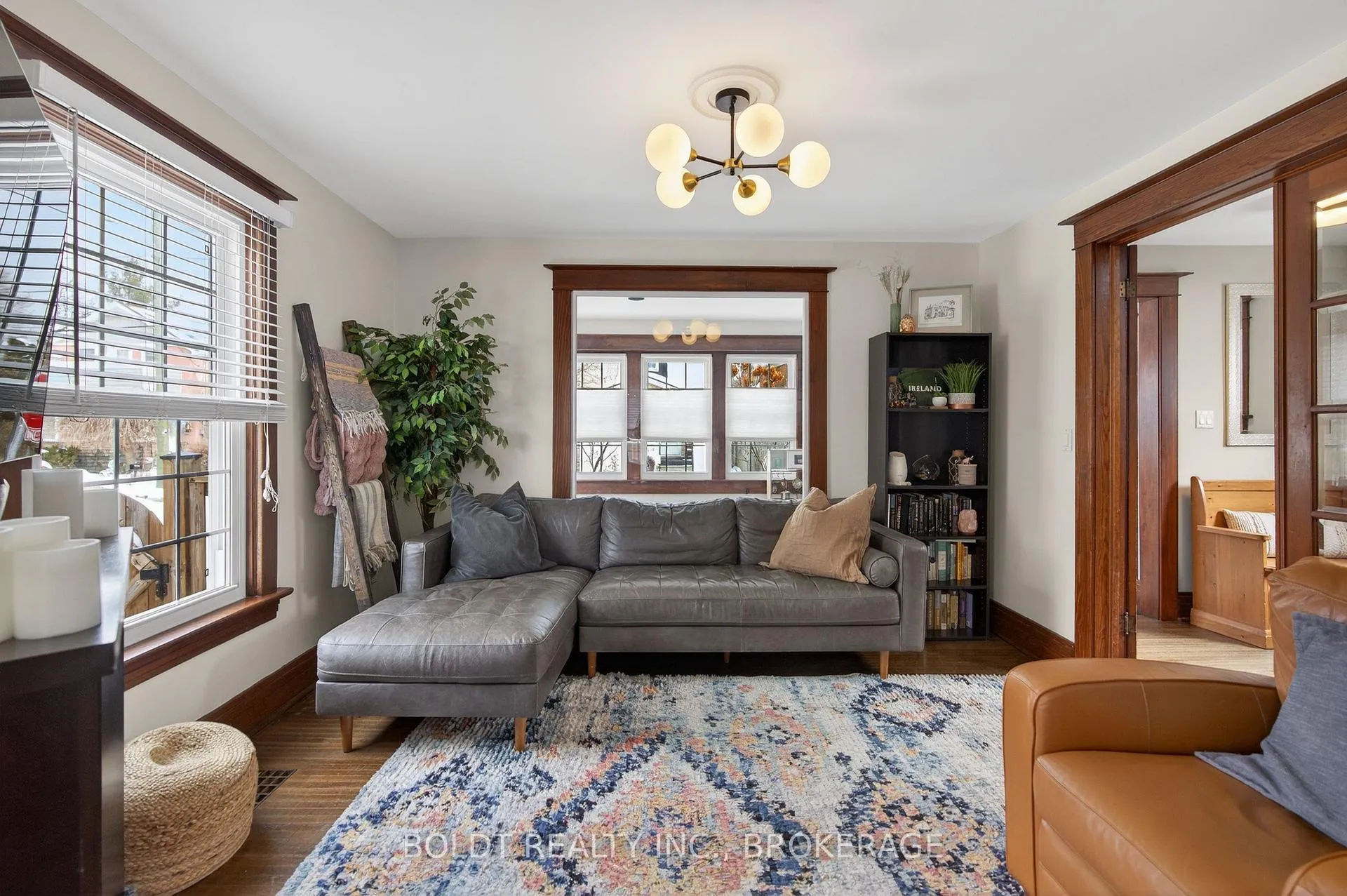 Photo 16 of 17 Taylor Avenue, St. Catharines, Downtown — HOMEH