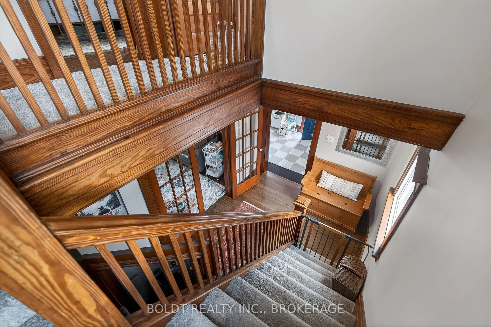 Photo 27 of 17 Taylor Avenue, St. Catharines, Downtown — HOMEH