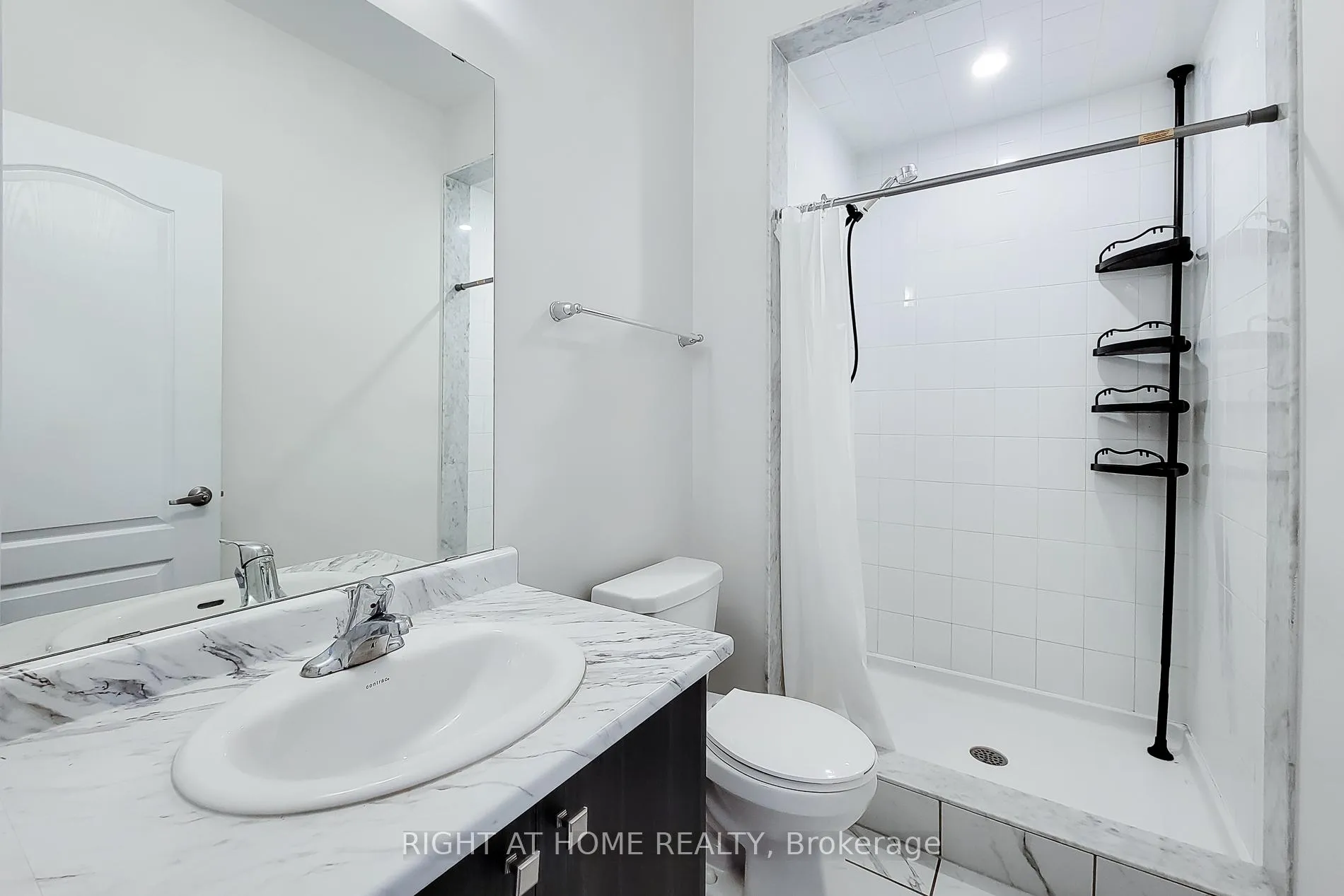 Photo 32 of Unit U#33, 8317 Mulberry Drive, Niagara Falls, Brown — HOMEH