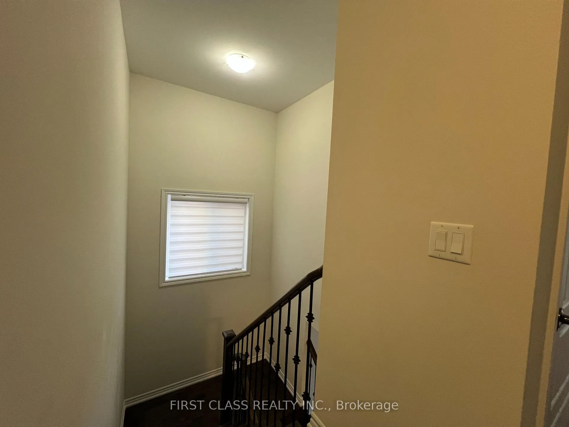 Photo 15 of 40 Mannar Drive, Markham, Victoria Square — HOMEH