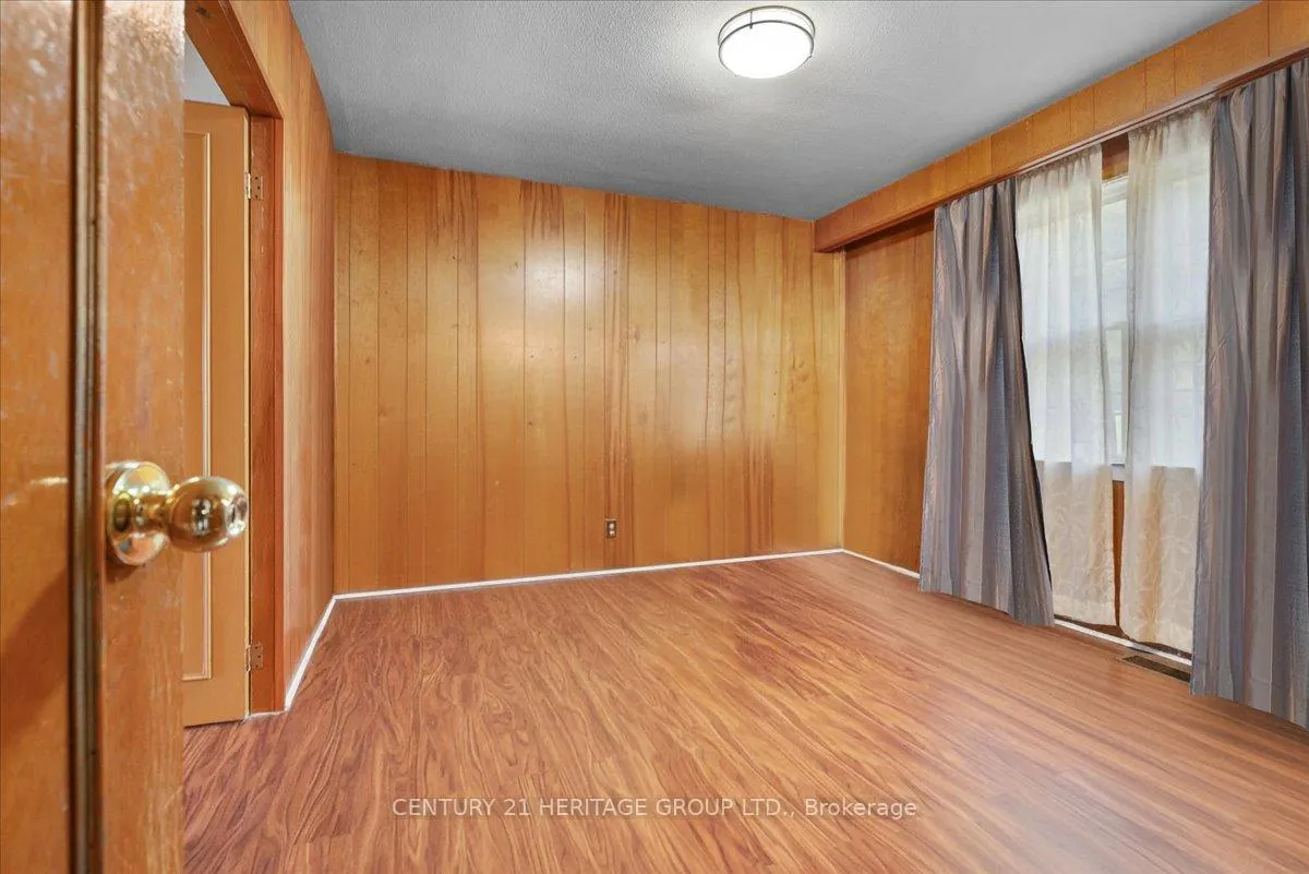Photo 8 of 67 Elmhurst Drive, Hamilton, Sherwood — HOMEH