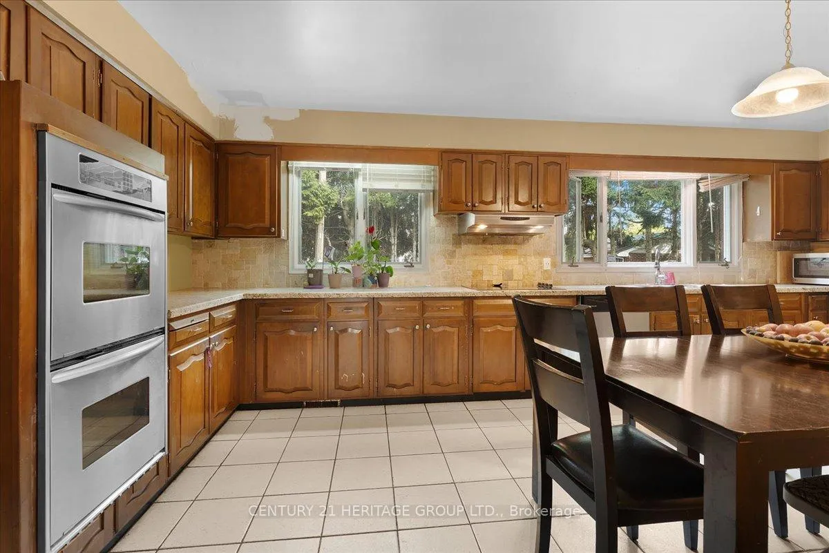 Photo 11 of 67 Elmhurst Drive, Hamilton, Sherwood — HOMEH