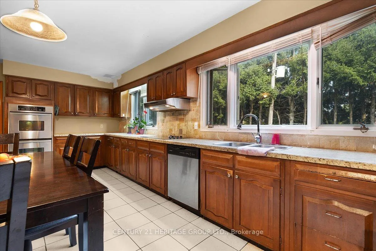 Photo 13 of 67 Elmhurst Drive, Hamilton, Sherwood — HOMEH